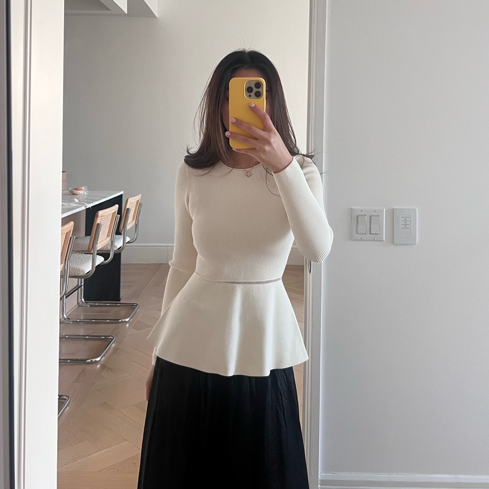 Theory Ivory Open Stitch Waist Crewneck Compact Creme Peplum P